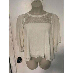 NEW Francesca’s Polka Dot Blouse With Wing Sleeves Size Medium #0272